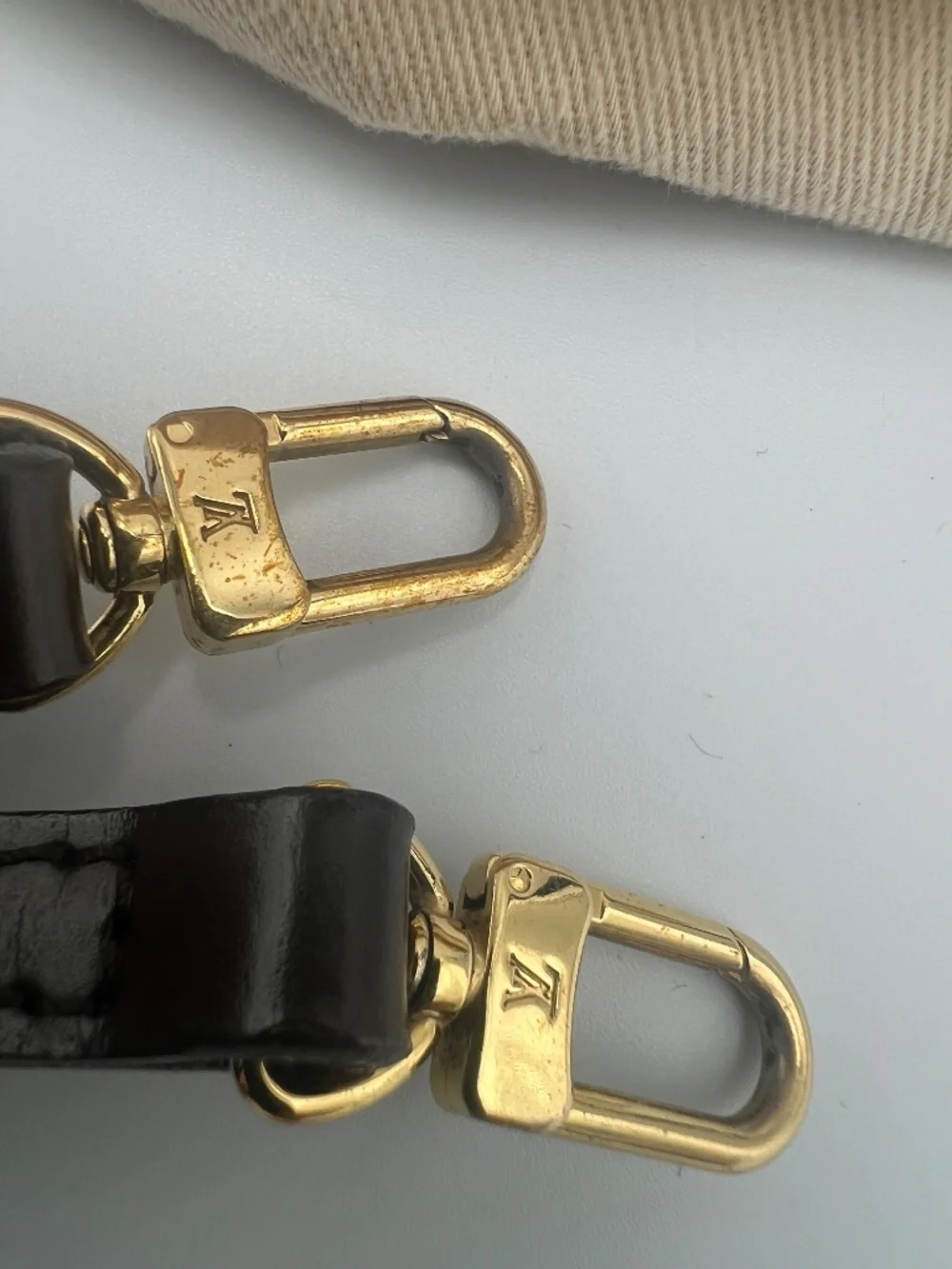 LV Damier Ebene Eva Clutch